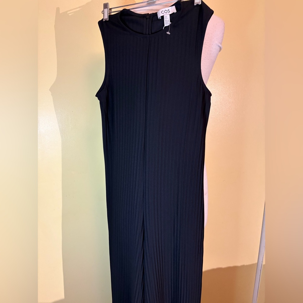 COS Black Ribbed Sleeveless Jumpsuit - Picture 2 of 13